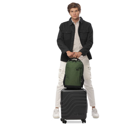 Mochila executiva para laptop de 14", Deleg 2.0, verde, masculina.