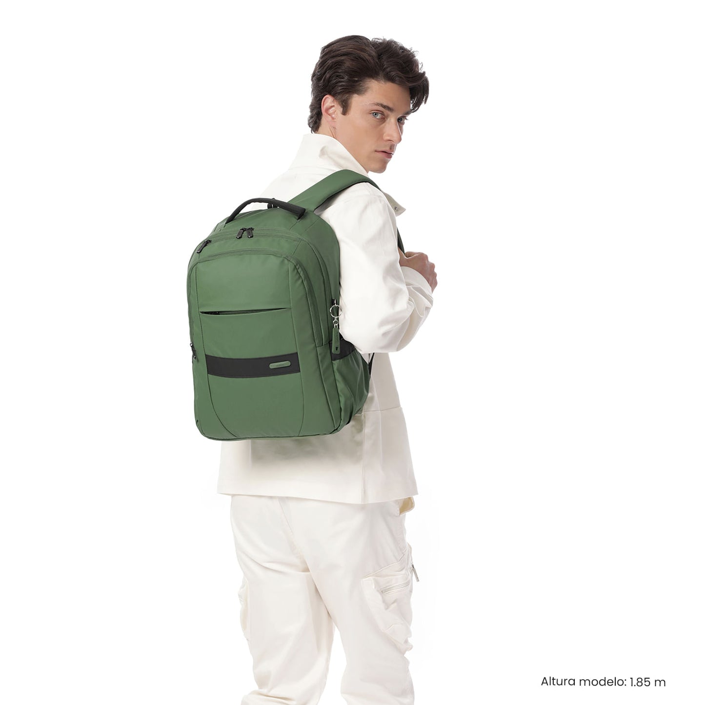 Mochila executiva Wivetto 2.0 para laptop de 16", verde, masculina.