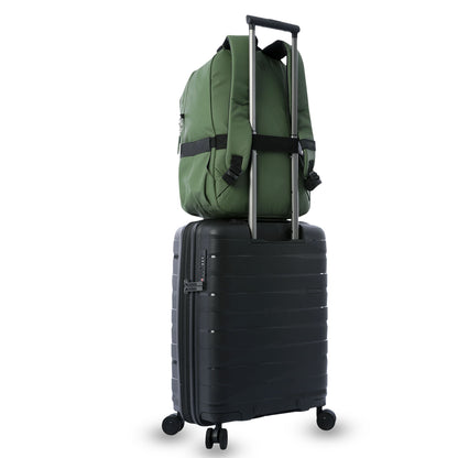 Mochila executiva Wivetto 2.0 para laptop de 16", verde, masculina.
